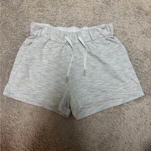Lululemonn size 4 shorts